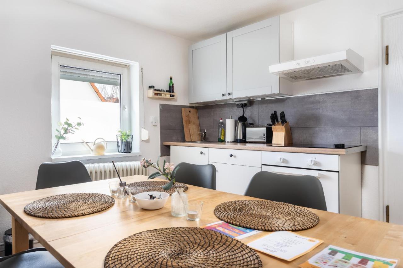 Stay Awesome - Modernes Apartment Am Botanischen Garten Kassel Luaran gambar